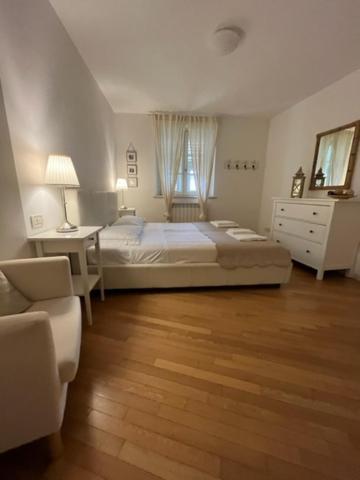 Il Borgo Lägenhet Trieste Exteriör bild